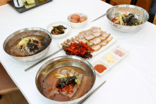 방림메밀막국수 춘천직영점