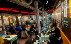 꾸석지돌판한우 수원인계점