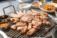 돈장군주먹고기 시흥사거리점