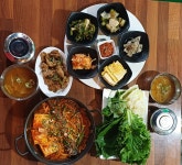 신신불닭발&깐돌이쌈밥