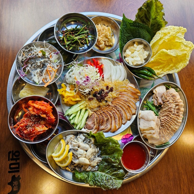 완미족발 김해 내동점 족발,보쌈 대표 사진