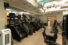 아인스휘트니스 헬스 PT 골프 GX