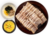 놀부보쌈족발 신정점