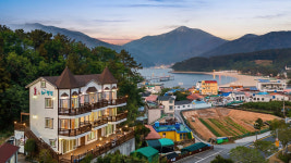 거제 놀러와 펜션