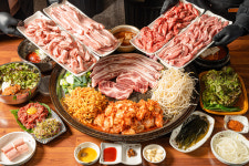 60판왕뚜껑삼겹살 오목천점