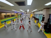 창무스포츠스쿨/창무태권도