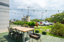 아롬타롬하우스