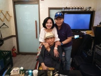 싼타나라이브카페