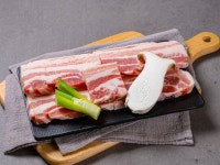 진짜무쇠솥뚜껑삼겹살 상돈