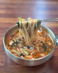 와룡칼국수