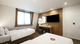 프롬에이치 동백호텔 by Kwon 천안성정