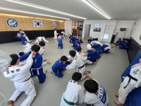 용인대 강 유도관