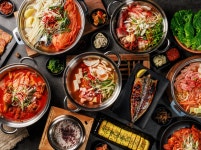 보글보글찌개마을