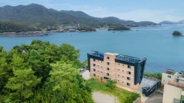 사계절 풀빌라펜션