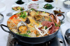 남옥복국식당