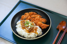 돈제당