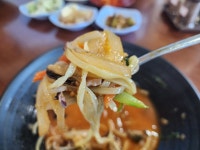 산인어탕칼국수