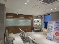 용현늘밝은안과의원