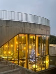 못 MOAT