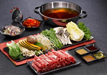 변동춘명동칼국수 논현역점