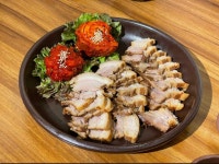 달항아리보쌈족발 내포점