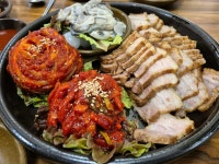 달항아리 보쌈족발칼국수