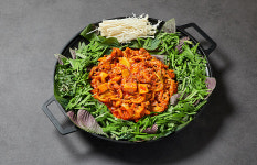 오대감 숯불회전오리구이