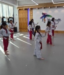 명장 돌려차기태권도 지축점