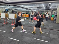 좀비복싱GYM