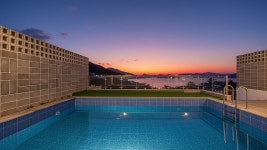 리포소 스파 풀빌라