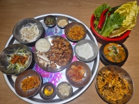 진월회관