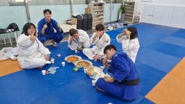 구성 JNS 유도체육관