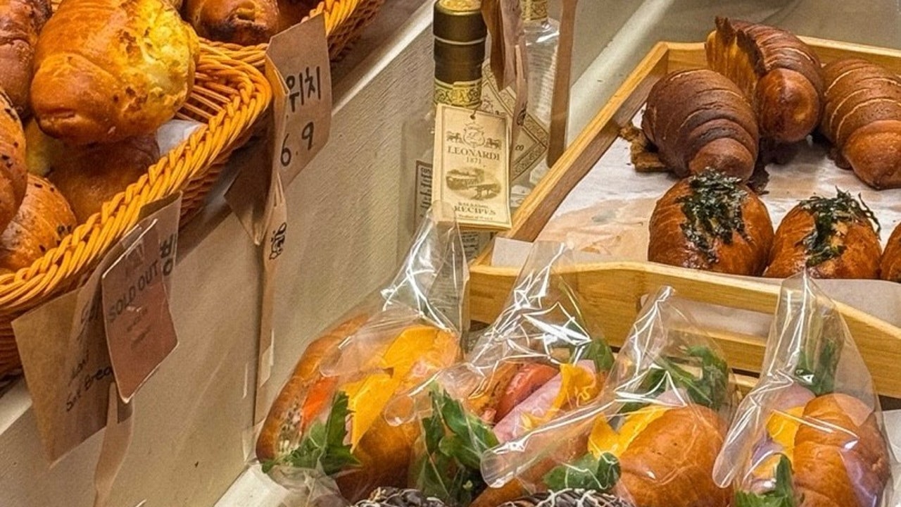 몽킽 일산밤리단길카페 본점