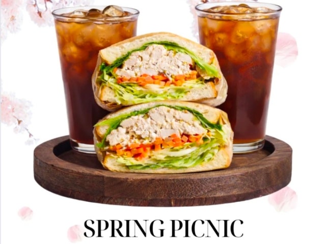 CAFE 용 궁 타로