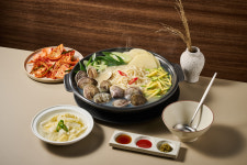 우이며녹 백합칼국수 용인동백점