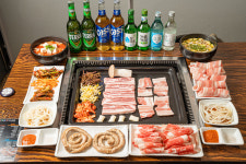 돈야우야 모산골