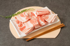 돈야우야 모산골