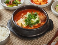 무지개돌솥밥