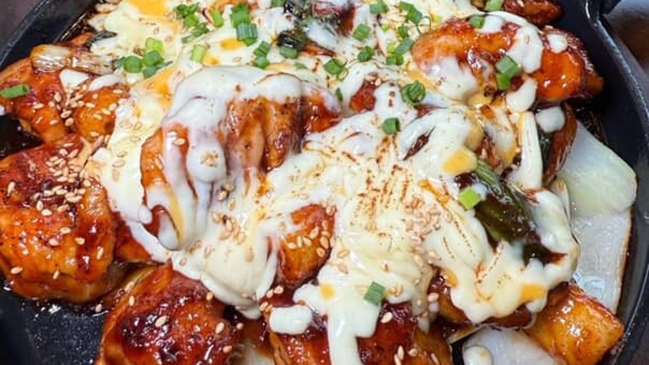 감탄계숯불치킨 문정법조타운점