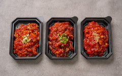 반찬가게 부엌에서