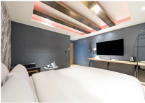 레인보우 호텔