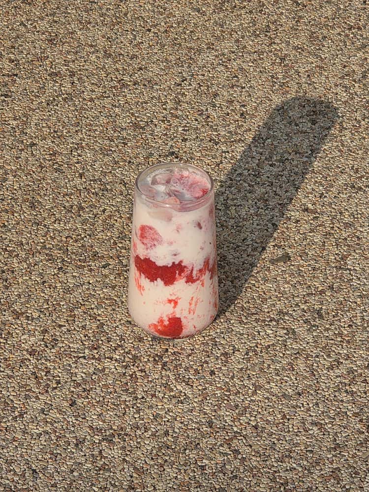 딸기라떼