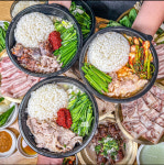 우홍백 돼지국밥 거제점