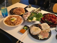옷톳토 철판 이자카야 전포점