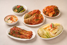 반찬가게 부엌에서