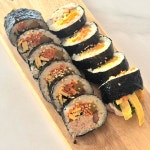 김녕홀리다