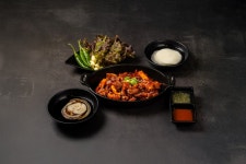 모자불족발