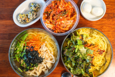 서울국수 앤 김치샐러드