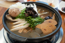 비봉 상황삼계탕 오리불고기 본점