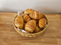 아즈베이크 cake&bread